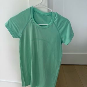 LULULEMON Swiftly Tech